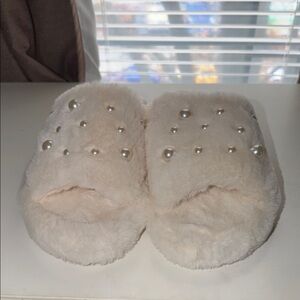 Primark Cream Fuzzy Slippers with Pearl Accents